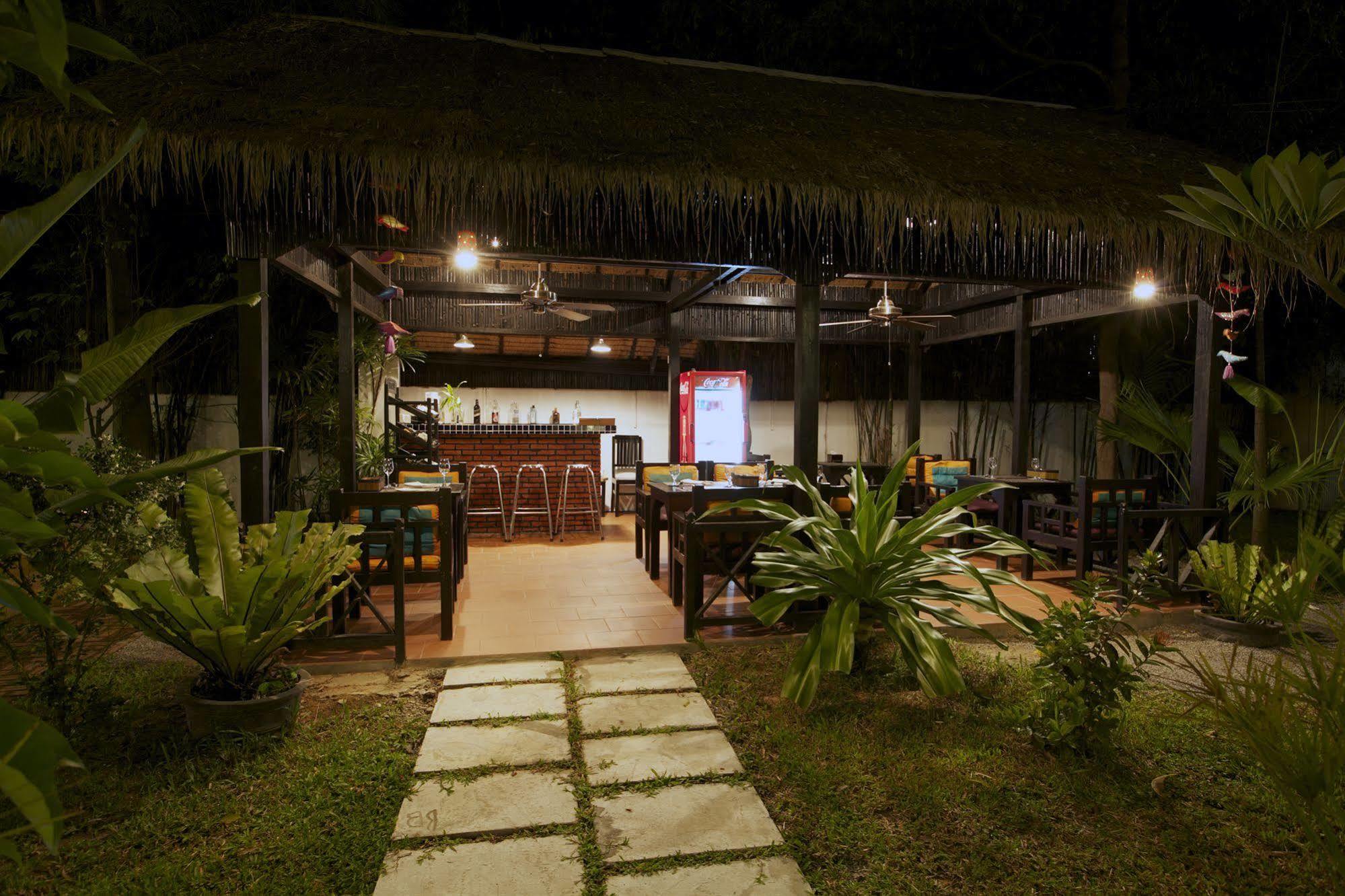 Samatika Villa Boutique Siem Reap Exterior photo