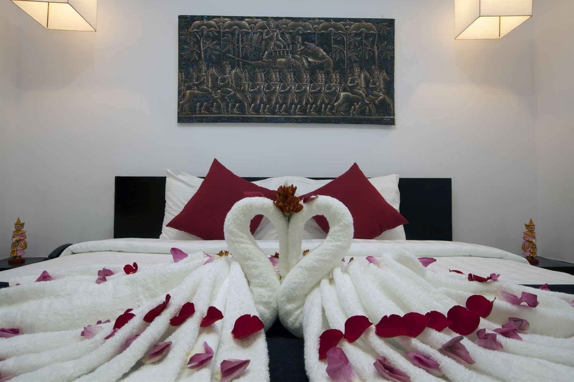 Samatika Villa Boutique Siem Reap Exterior photo