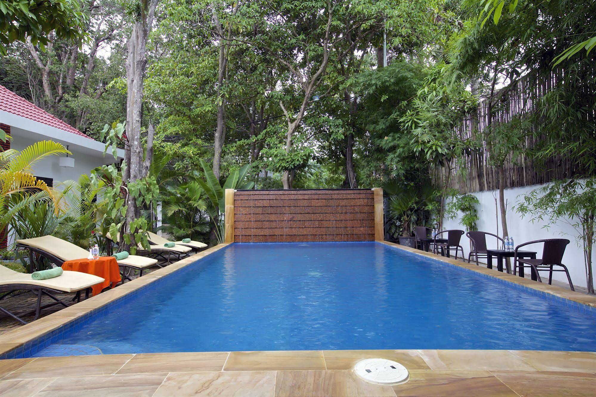 Samatika Villa Boutique Siem Reap Exterior photo