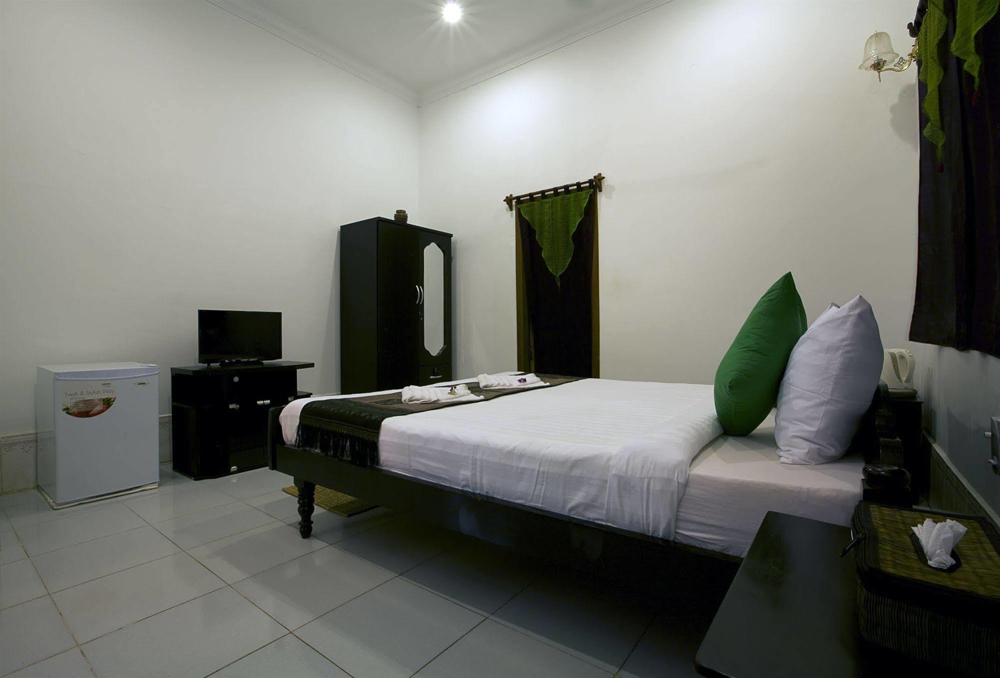 Samatika Villa Boutique Siem Reap Exterior photo