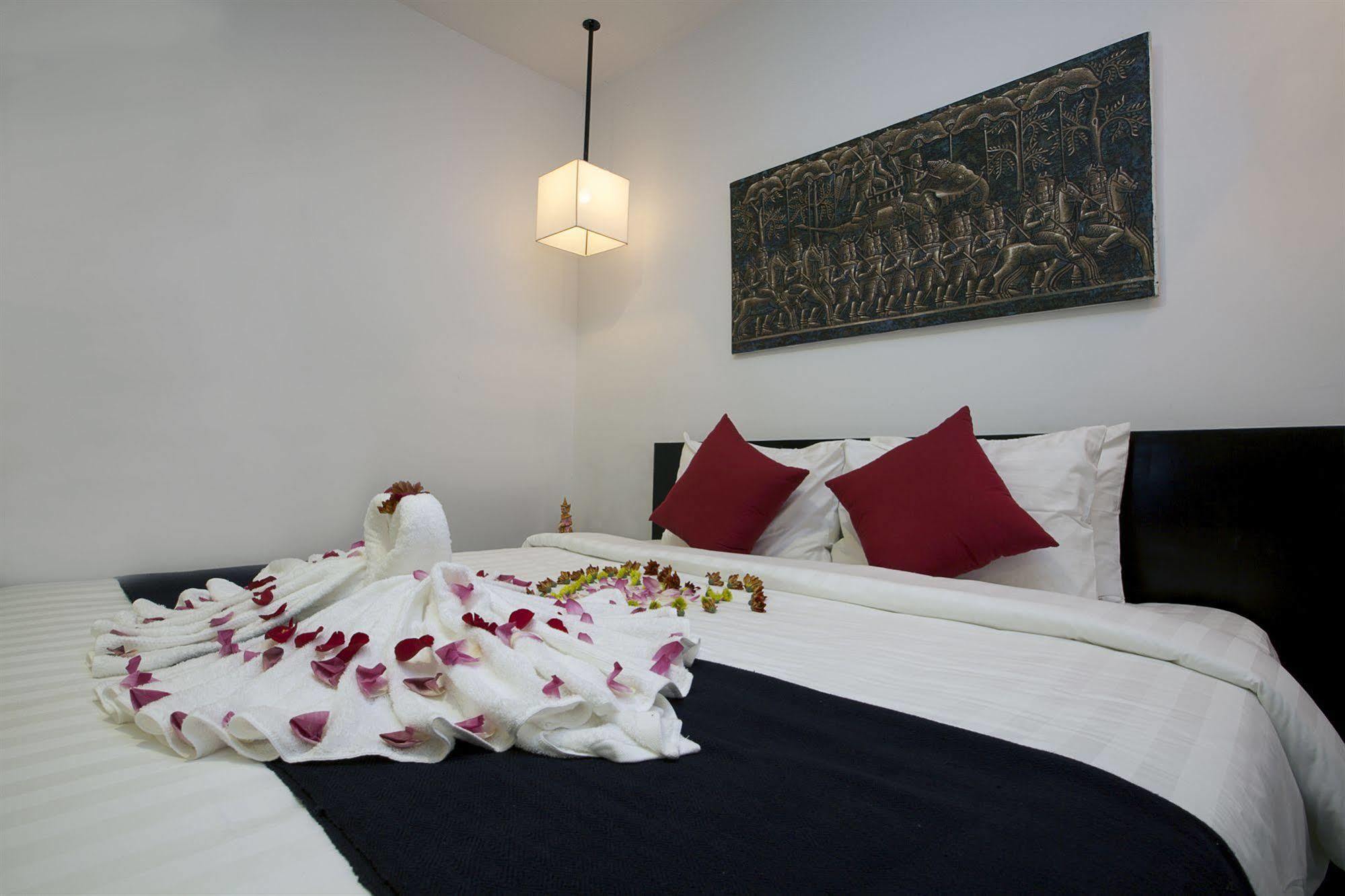 Samatika Villa Boutique Siem Reap Exterior photo